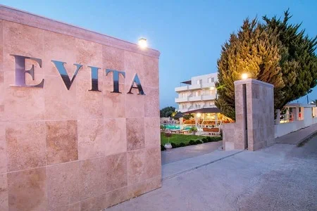 Evita Studios Photo